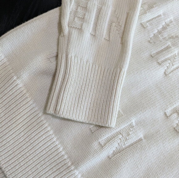 Calvin Klein Like New Men Wool Logo Sweater Size L Off White Crew Neck Pullover - Picture 5 of 14